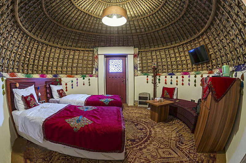 هتل های پارسیان قلعه گنج